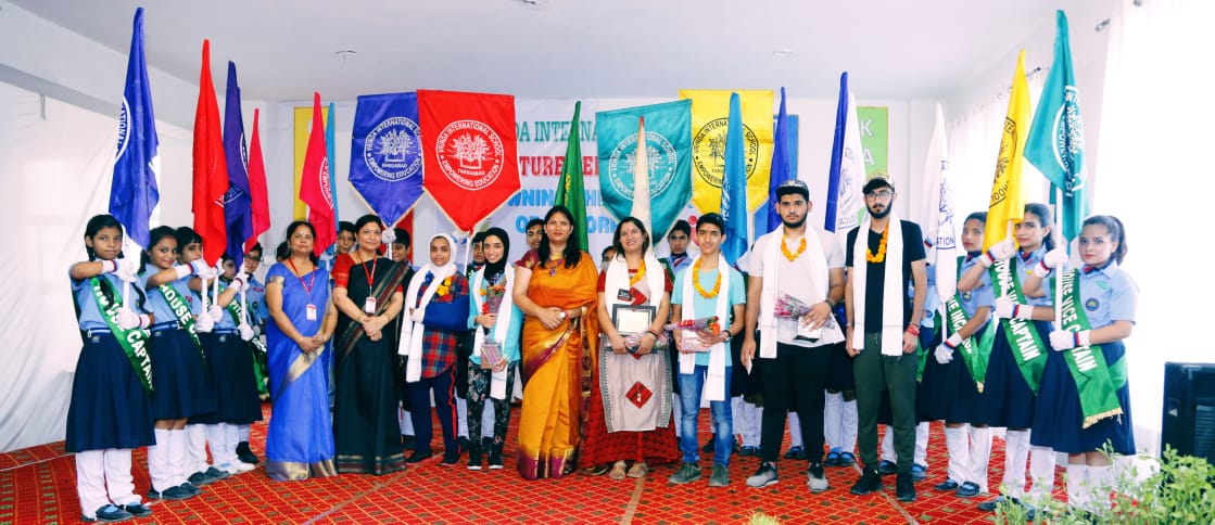 वृंदा इंटरनेशनल स्कूल में अलंकरण समारोह मनाया गया :-विजय लक्ष्मी
