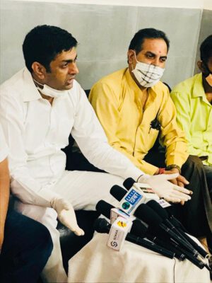 Rajesh Khatana In Press Conference Today (1)