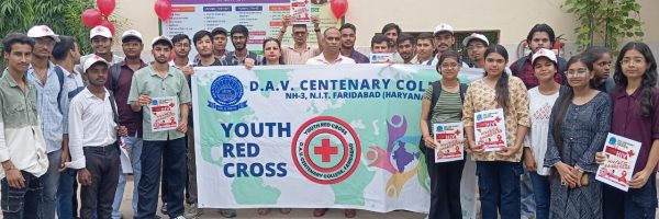 डीएवी शताब्दी महाविद्यालय में एचआईवी/एड्स जागरूकता पर एक प्रभावशाली जागरूकता रैली का आयोजन